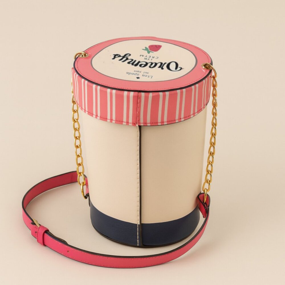 Draemys Ice Cream Pint Novelty Crossbody Bag – Adorable Statement Purse! 🍓 - Picture 5 of 5